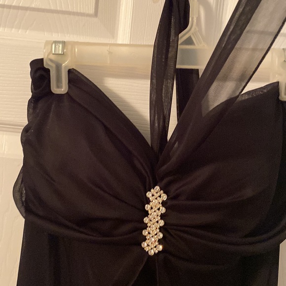 Plus size Evening Dress - Picture 3 of 9